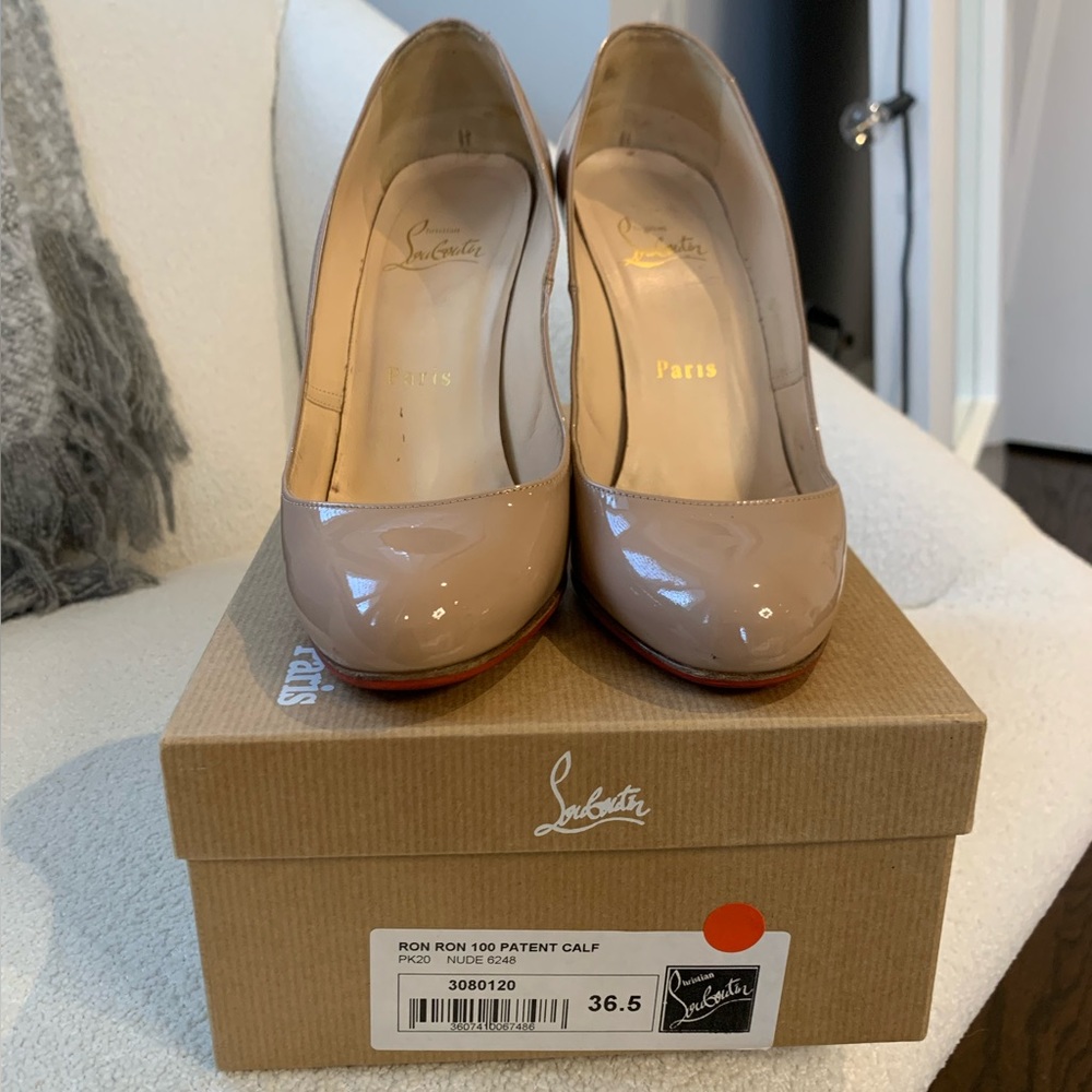 Christian Louboutin Pumps